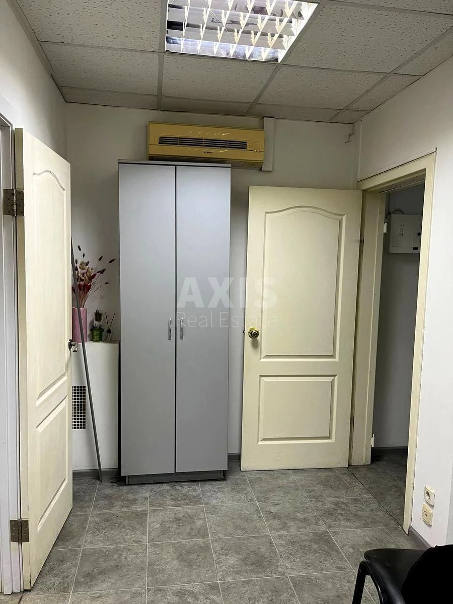 Офис бул. Николая Михновского 32, 35м2655672