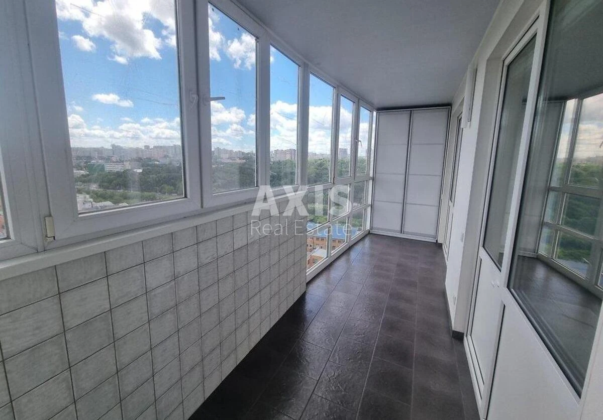 2к квартира ул. Малевича Казимира 896489312