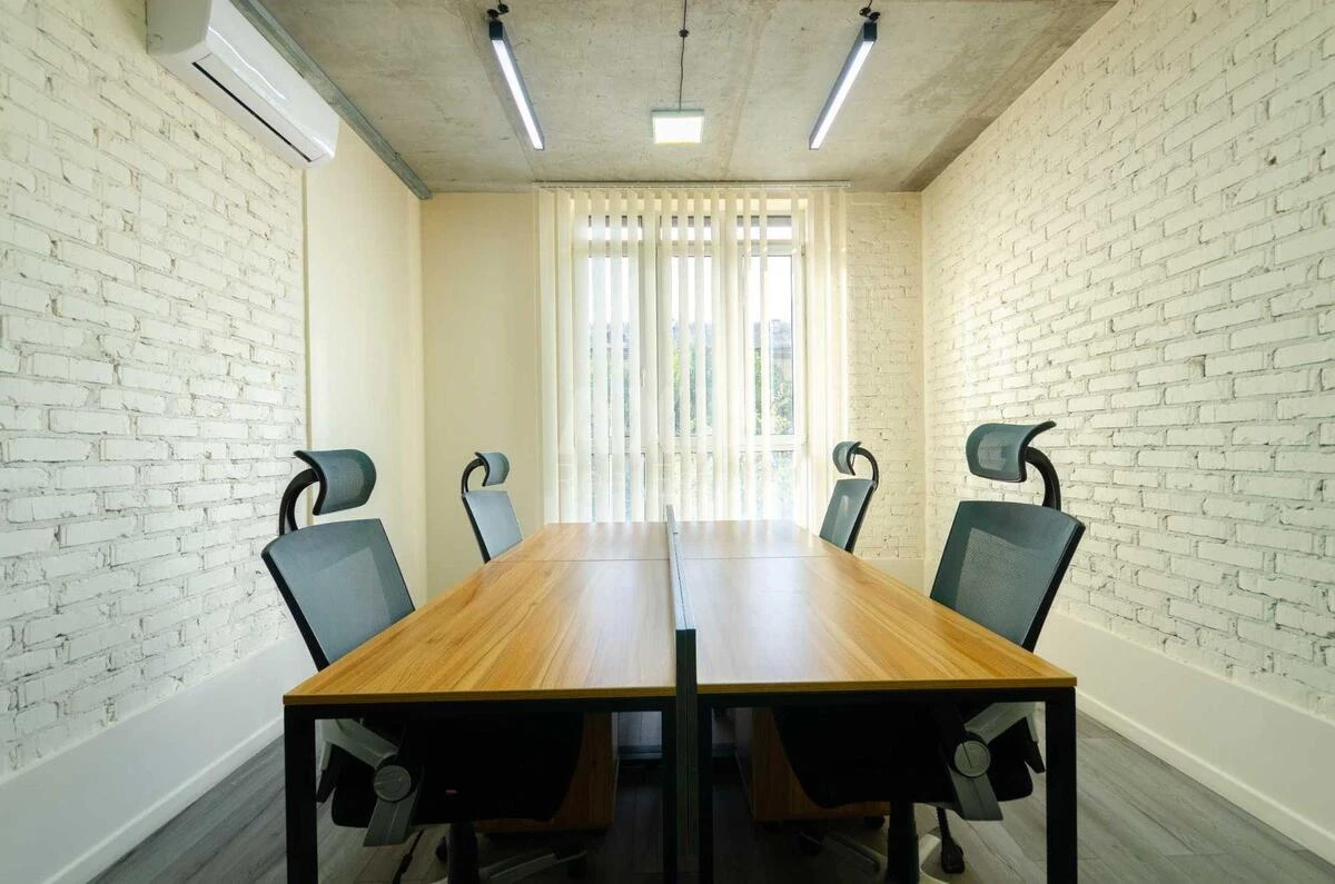 Office vul. Kudri Ivana 26, 92m2634473