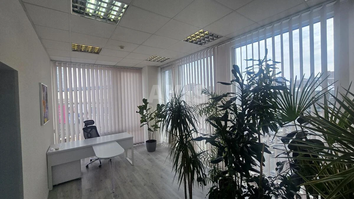 Office vul. Esplanadna 20А, 110m266871