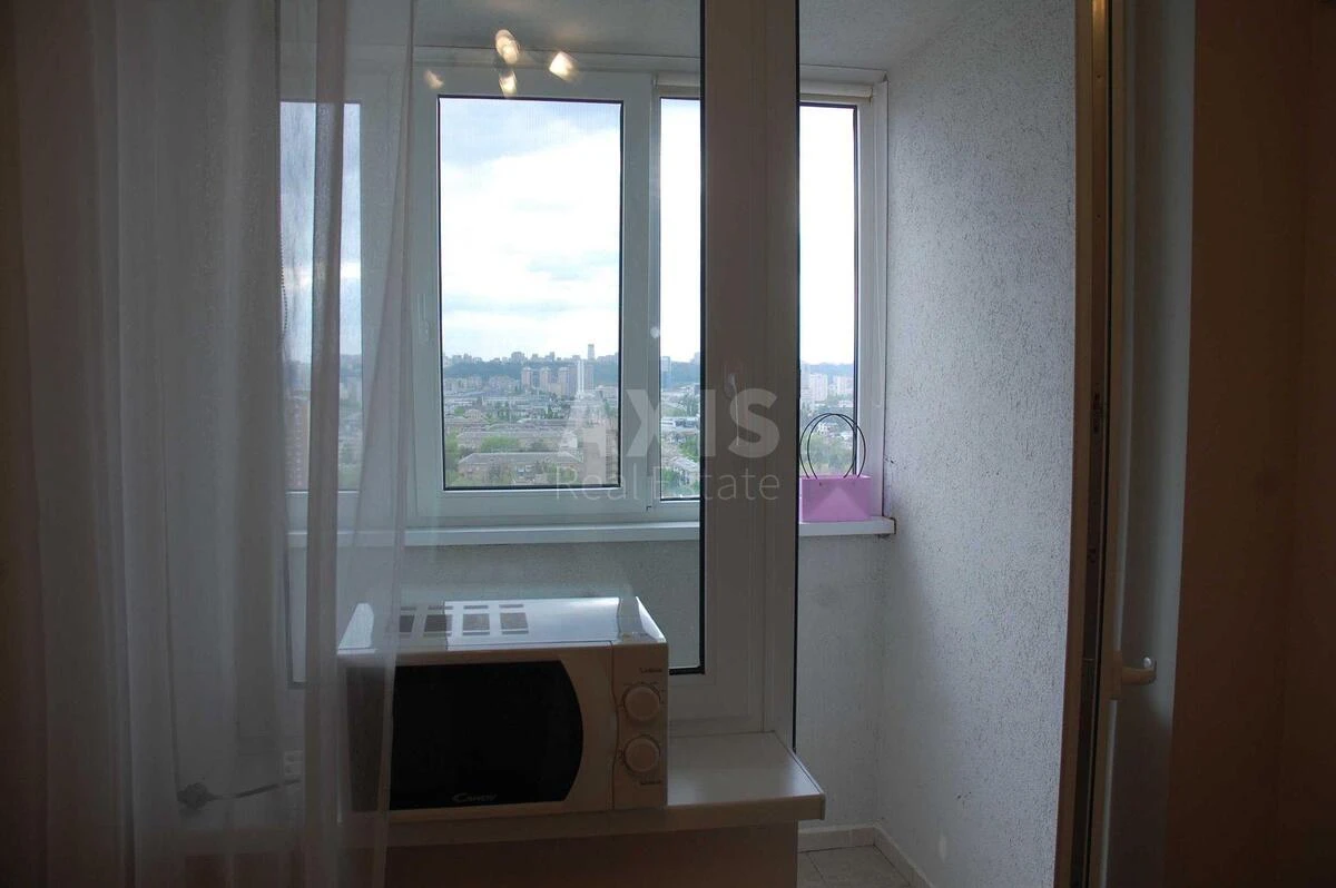 1k apartment vul. Lebedjeva Mykoly 146548114