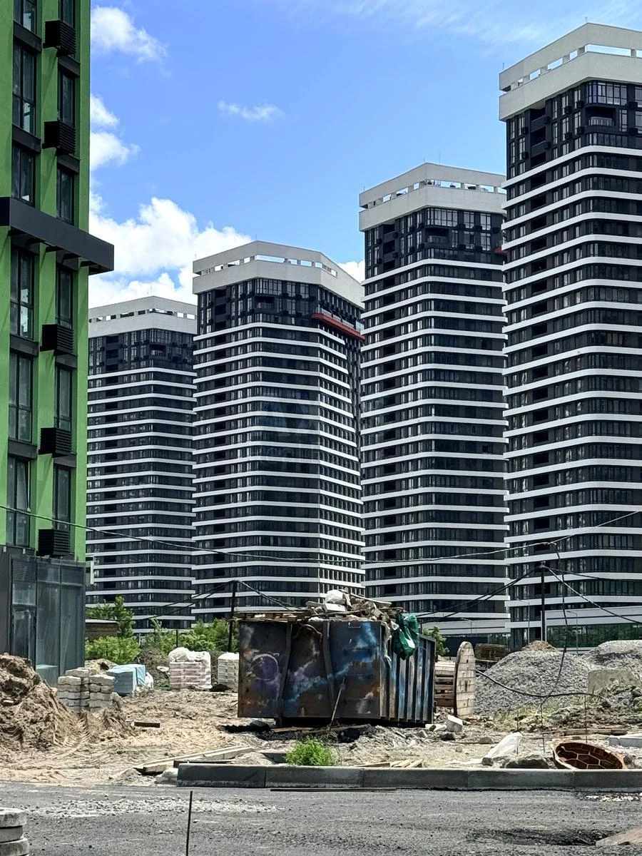 1k apartment nab. Dniprovs'ka 1568859