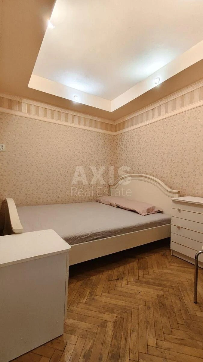 2к квартира пр-т Голосеевский 82672907