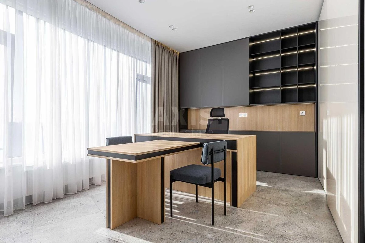 Office vul. Buslivs'ka 12, 128m2705122