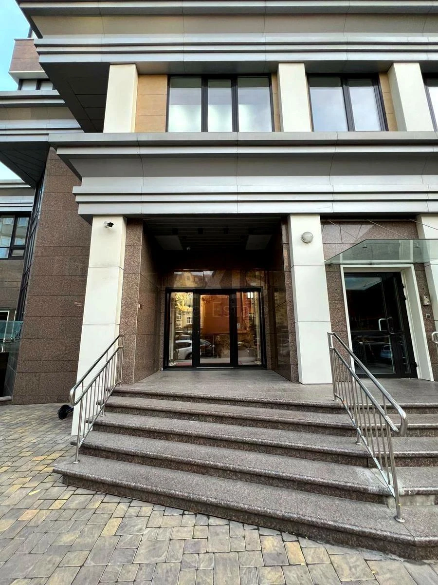 Офис ул. Саксаганского 37К, 60м26582512