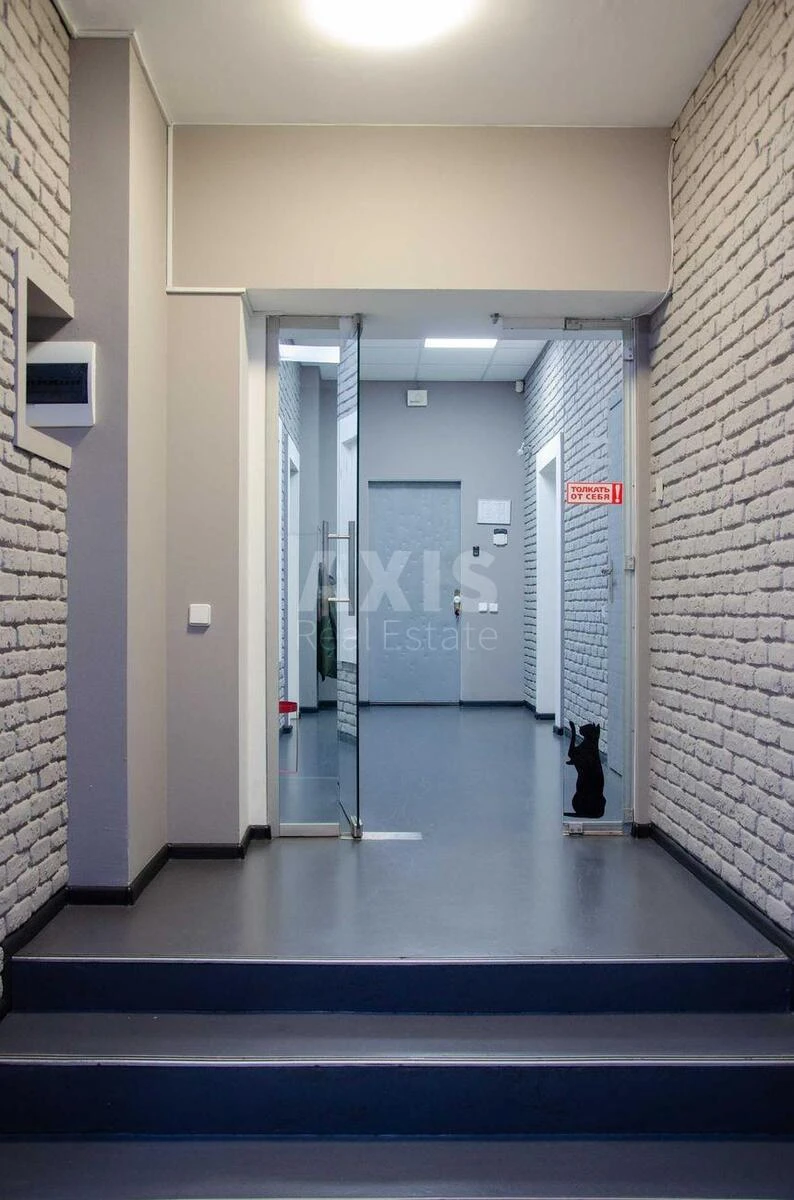 Office vul. Pymonenka Mykoly 13, 661m2694753