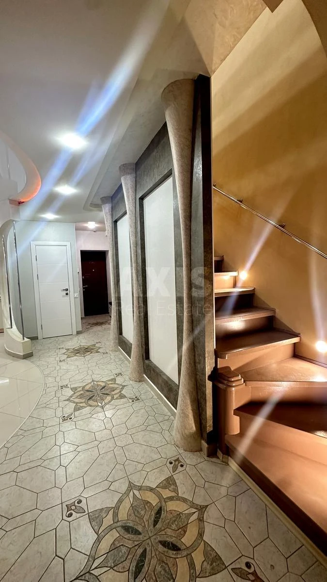 4k apartment vul. Yulia Zdanovska 52/36263713