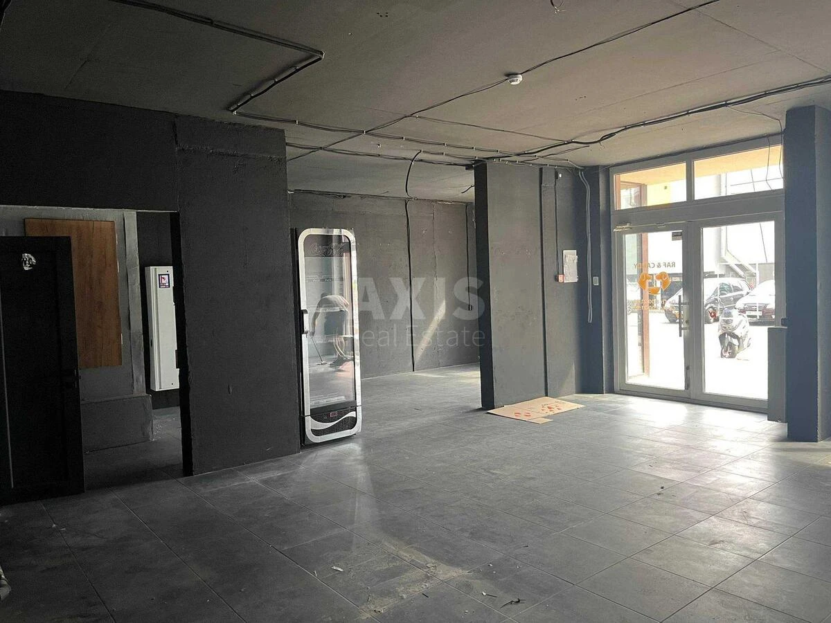 Trade object vul. Oleksandra Olesja 2А, 70m2712229