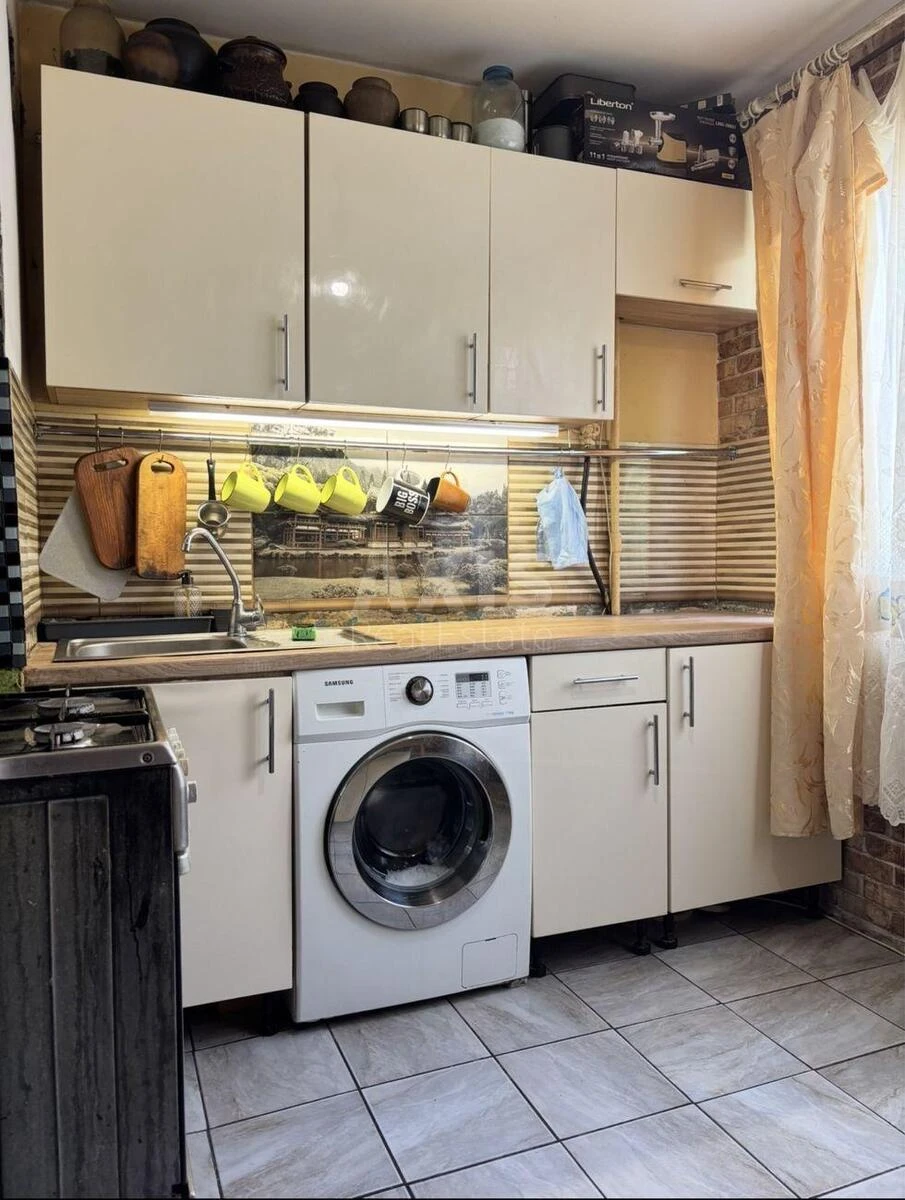 3к квартира ул. Королева Академика 12Г682510