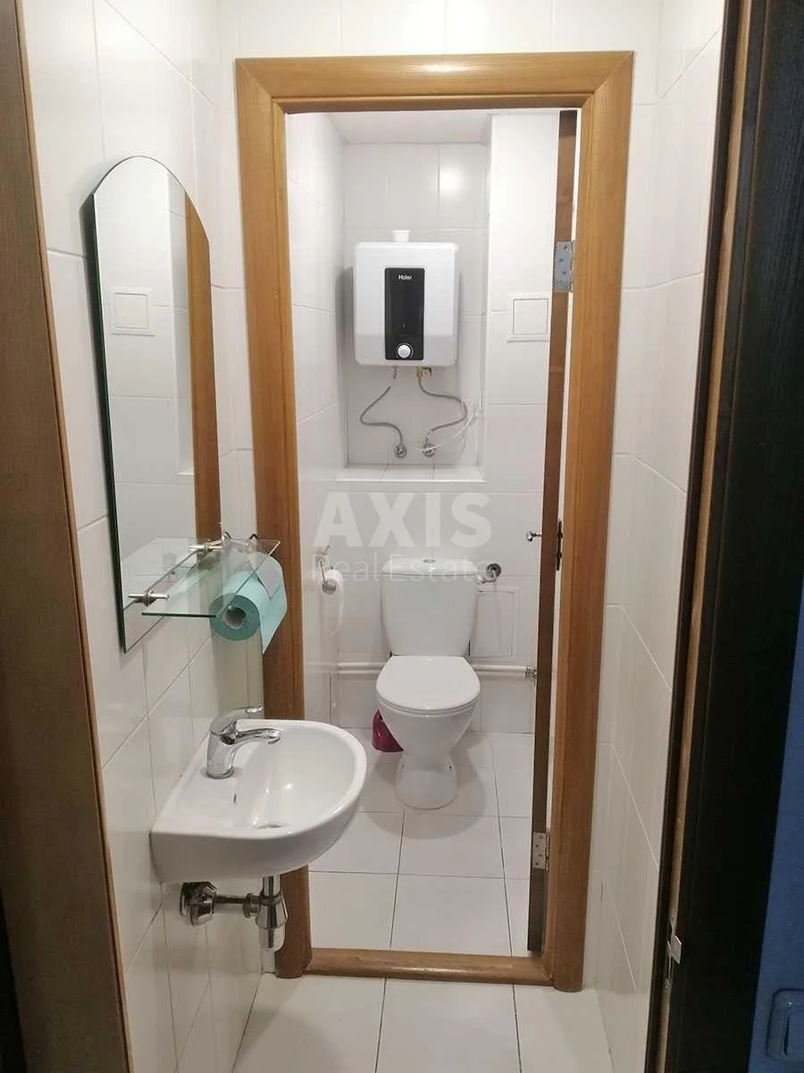 Office bul. Lesi Ukrai'nky 7Б, 155m27170210