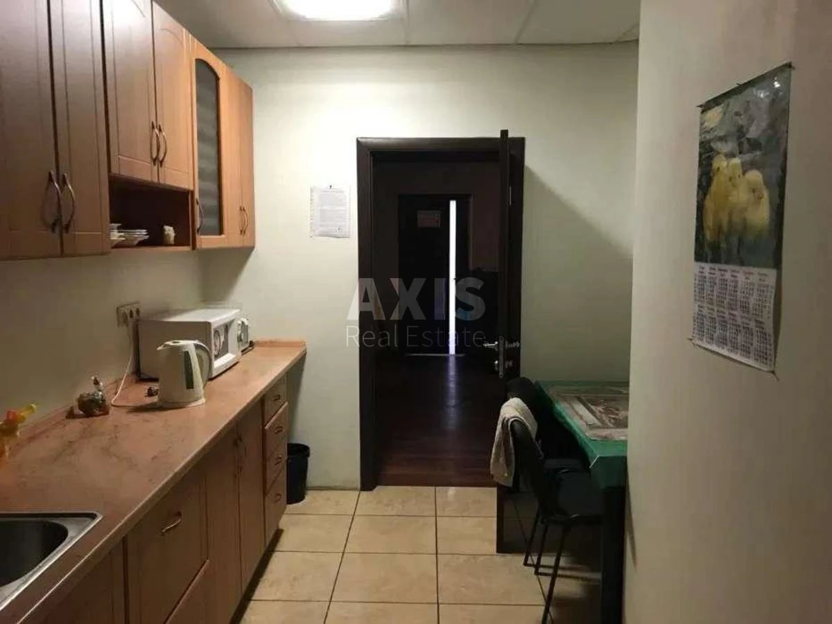 Office vul. Rudenko Larysy 6, 204m2240752