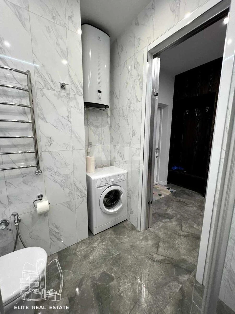 2k apartment vul. Vasylya Tyutyunnyka 52/17164418