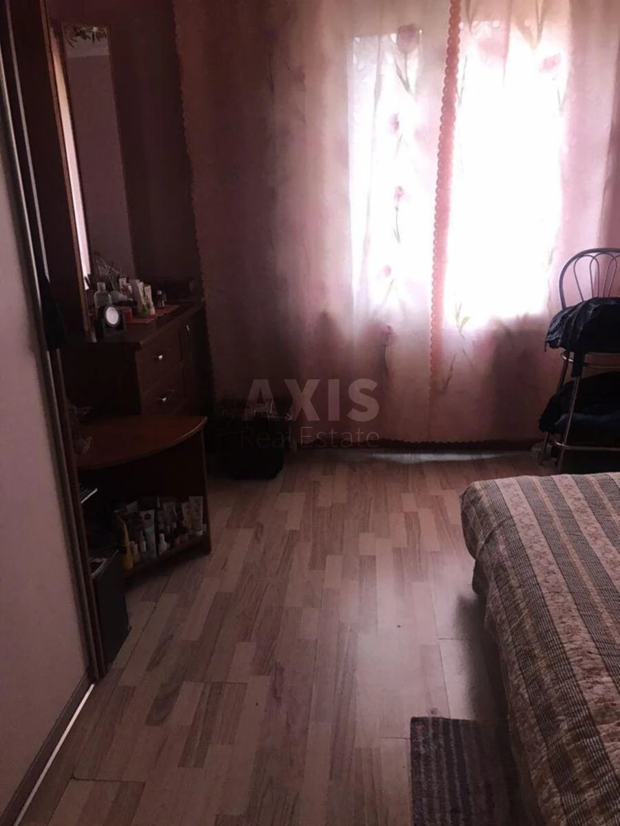 3к квартира ул. Чернобыльская 24/26684200