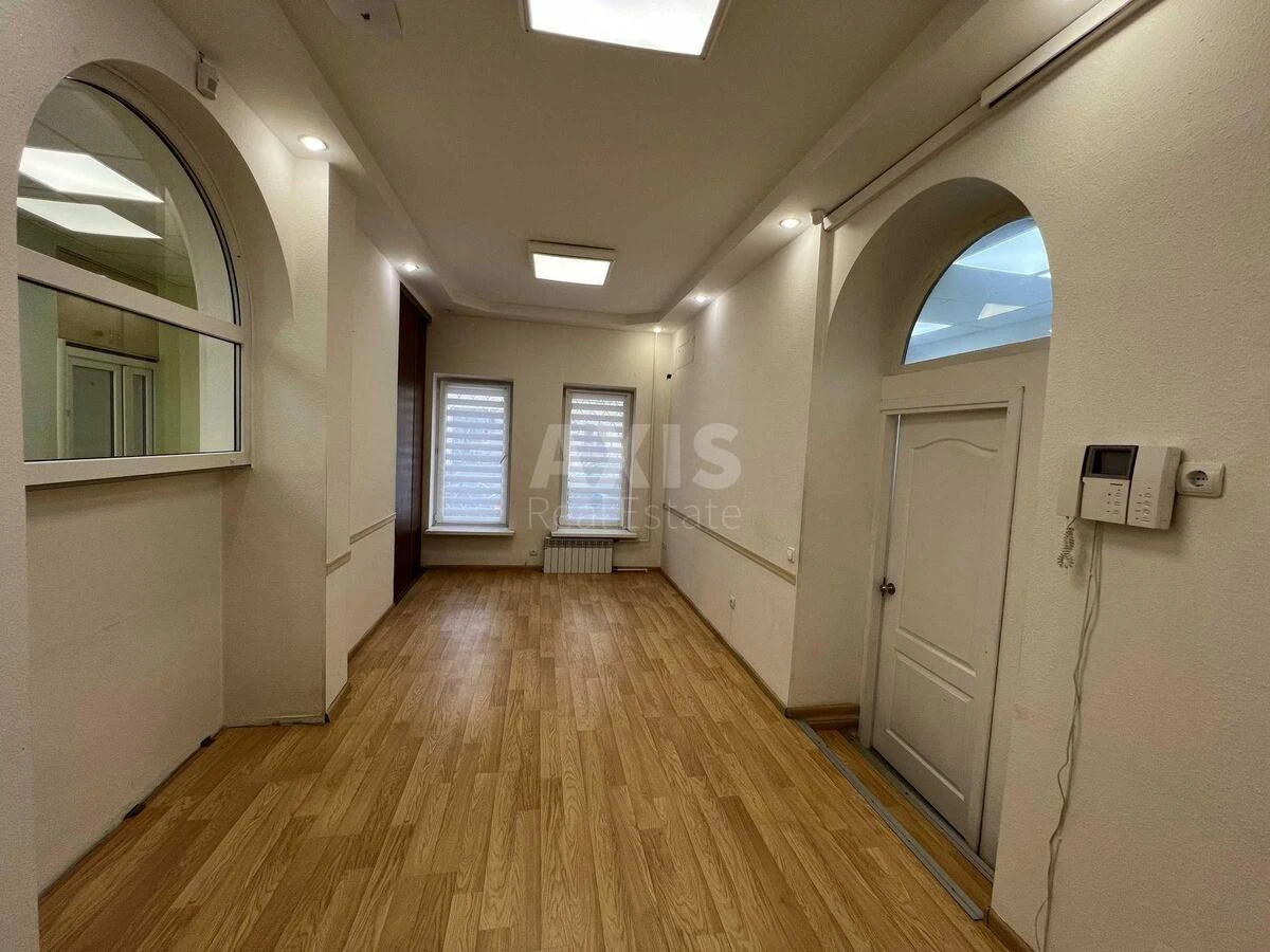 Trade object vul. Obolons'ka 7, 90m2623965