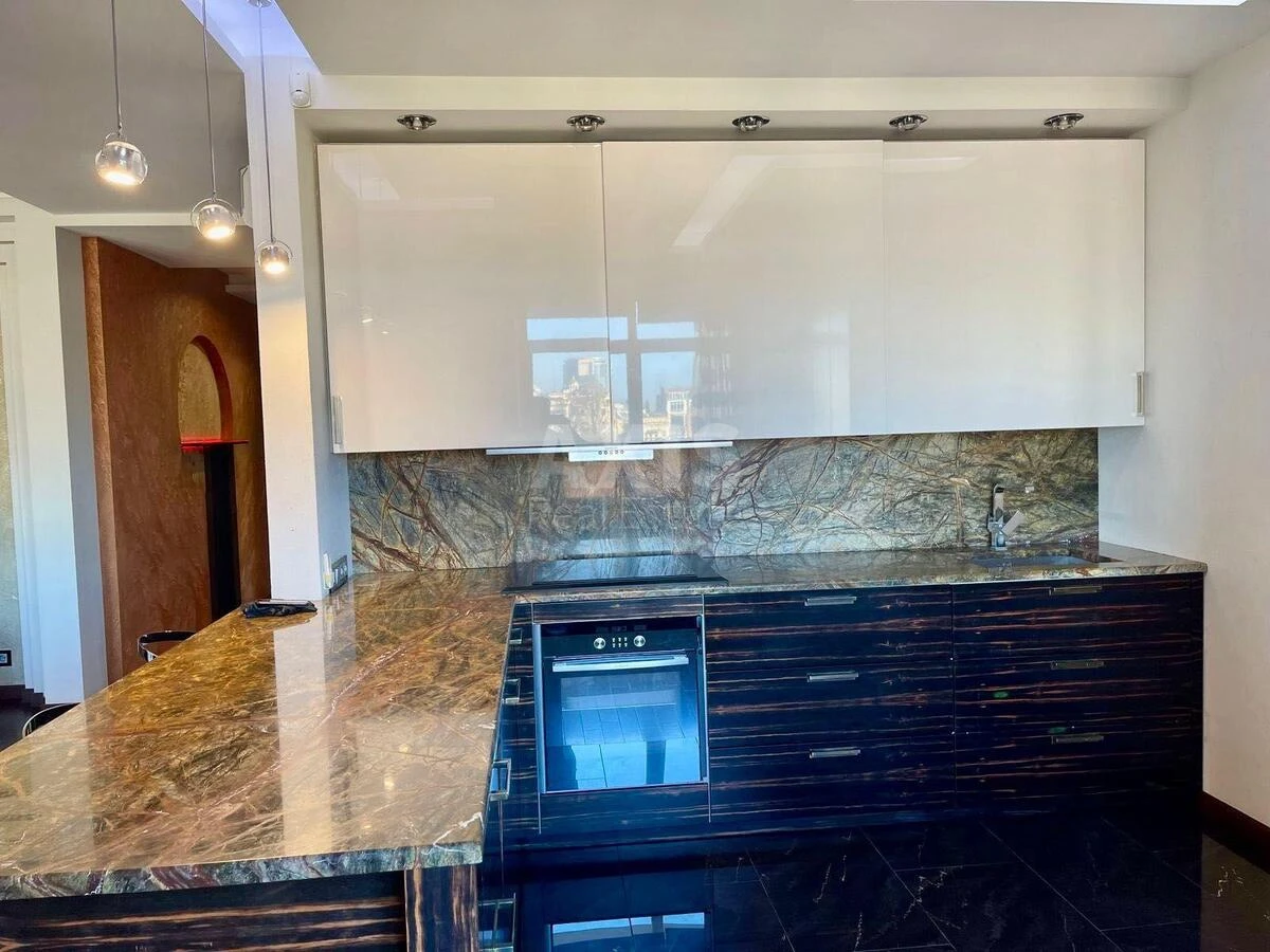 5k apartment vul. Kruglouniversytets'ka 3/5648146