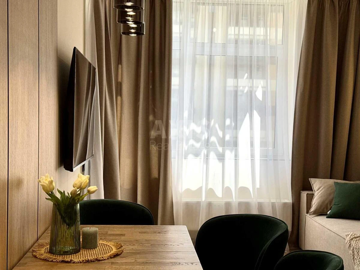 2k apartment vul. Oleksandra Olesja 3713031
