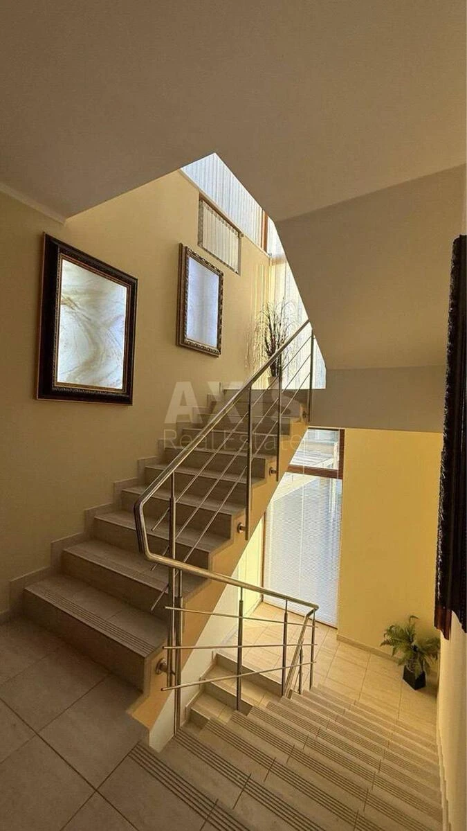 House vul. Sadova 8-a, 320m2, Kyiv city585937