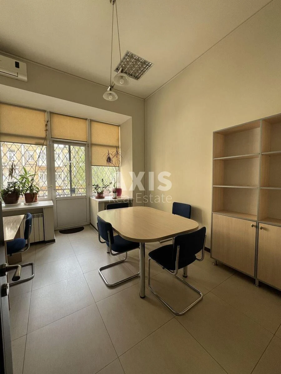 Офис ул. Руставели Шота 1, 100м2554184