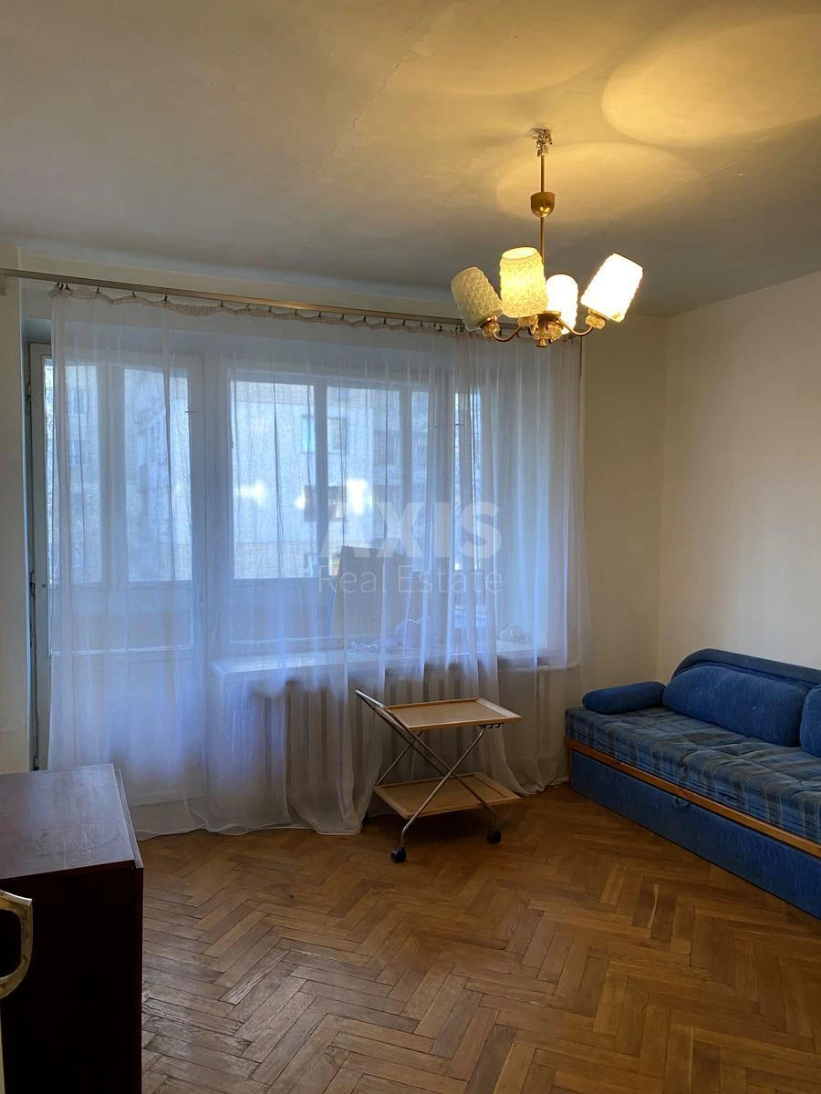 1к квартира ул. Михаила Омельяновича-Павленко 7631872