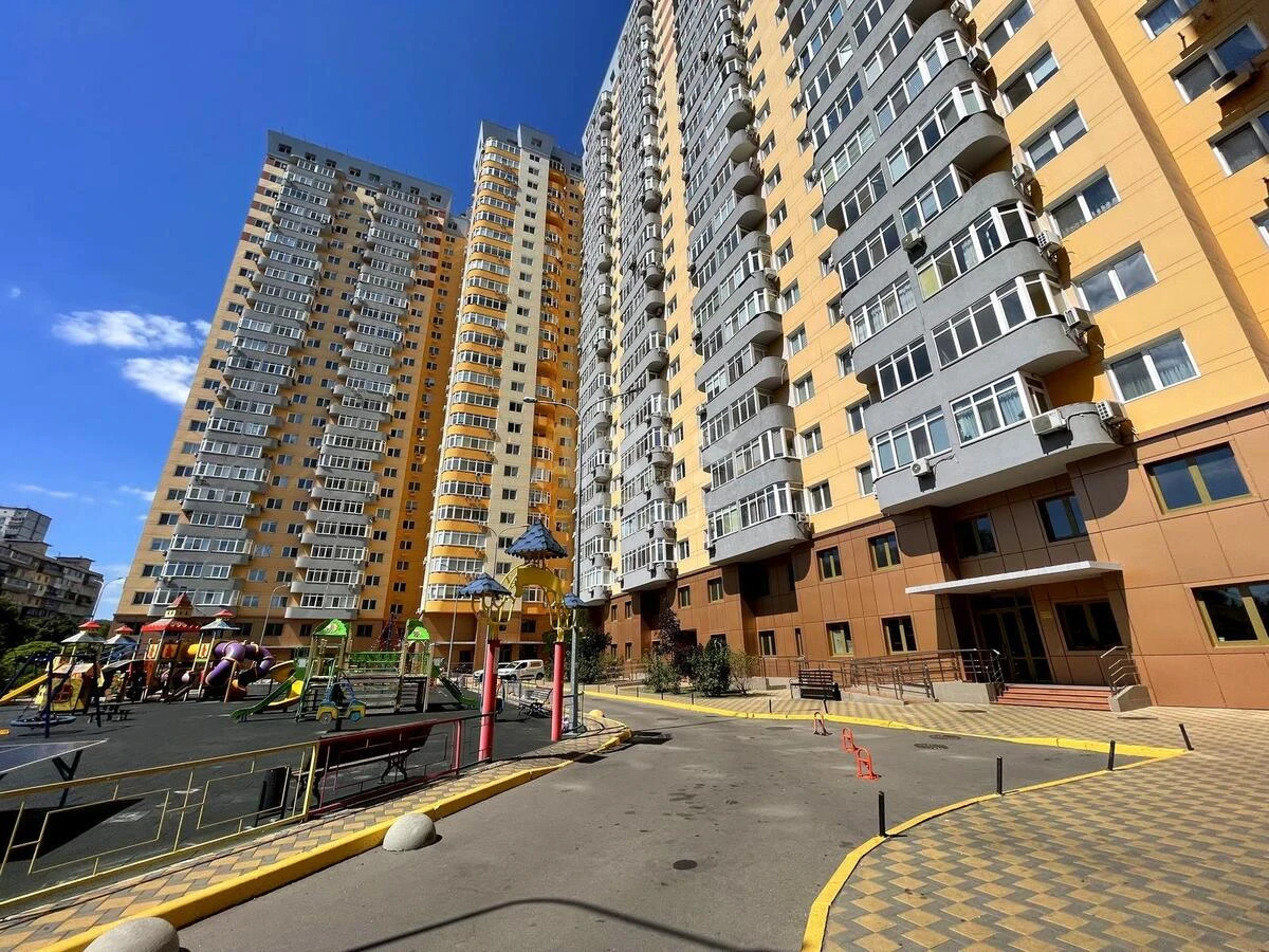 3k apartment vul. Kondratjuka Jurija 36545821