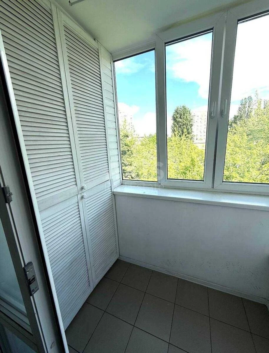 2k apartment vul. Oleksy Tykhoho 38/196558915