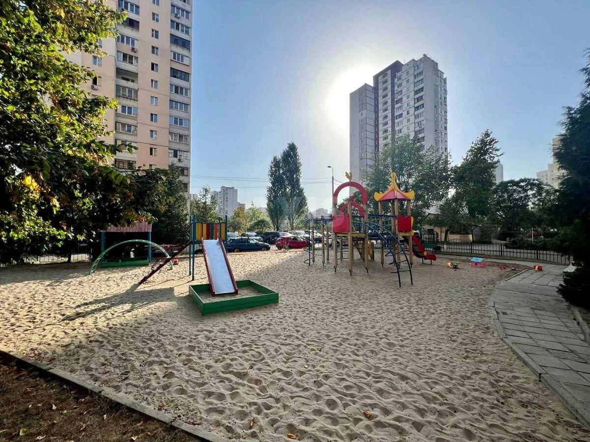 5k apartment pr-t Bazhana Mykoly 367188417