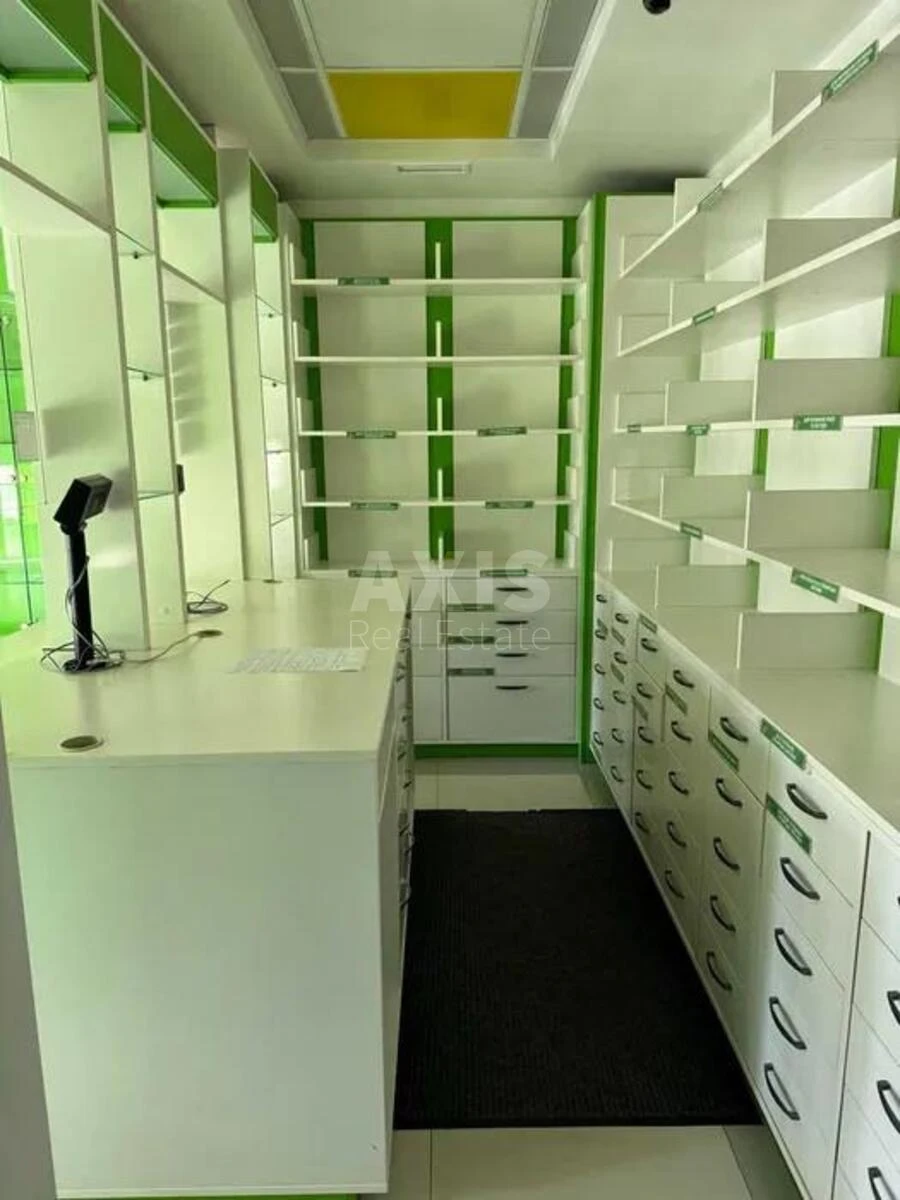 Trade object pr-t Majakovs'kogo Volodymyra 1В, 74m2598581