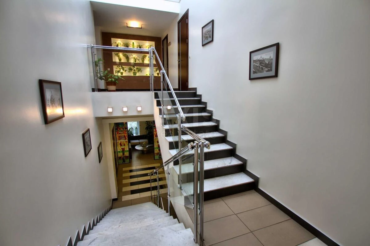 Office vul. Igorivs'ka 1/8, 3178m2657429