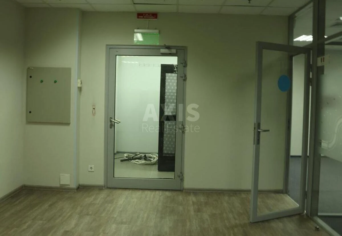 Office pl. Sportyvna 1А, 1758m2650965