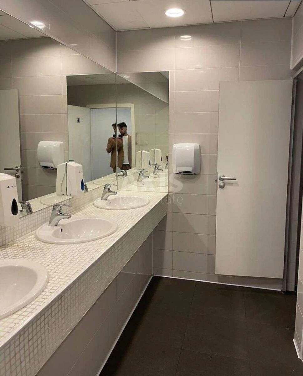 Office vul. Novokostjantynivs'ka 18, 635m2651154