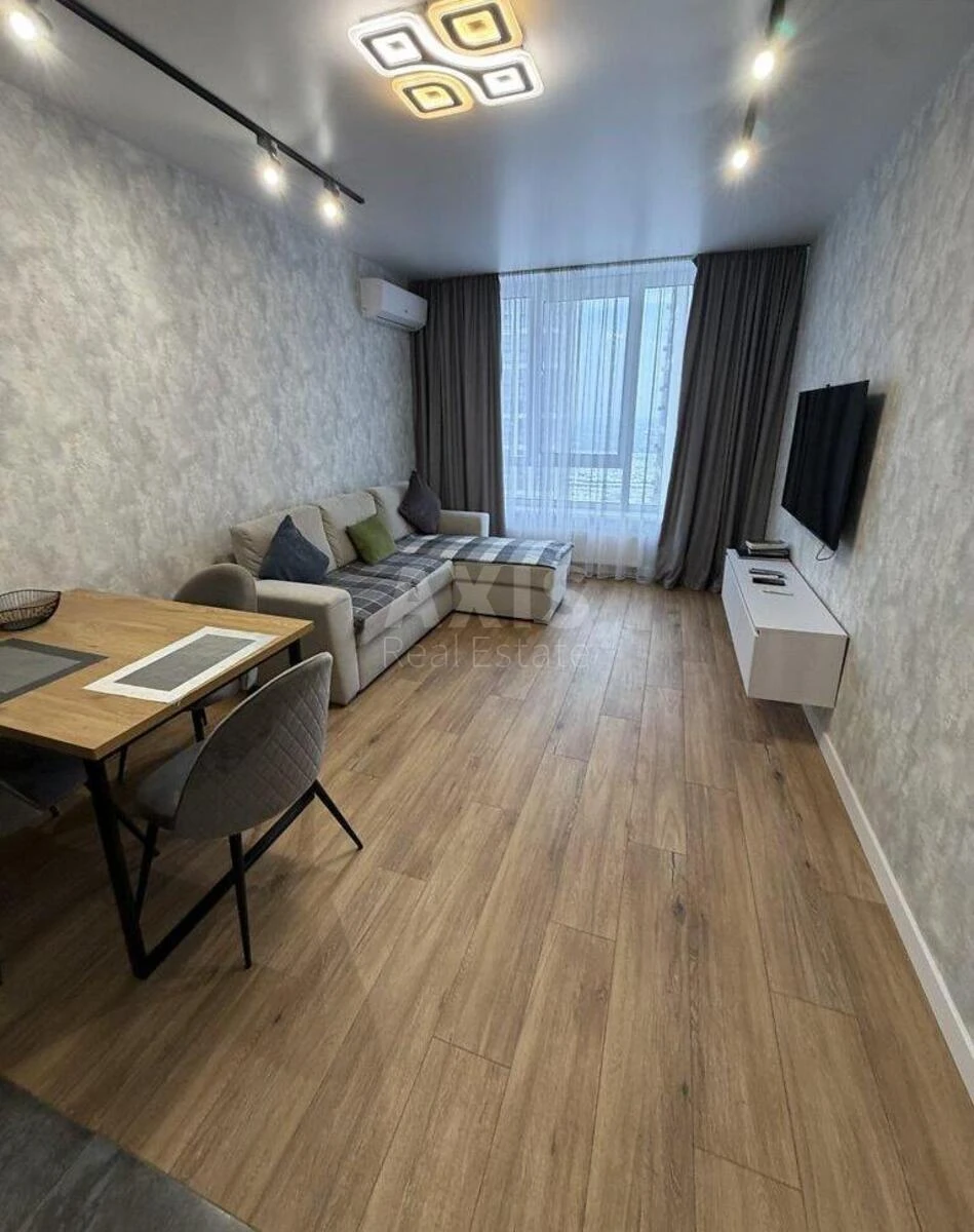 1k apartment pr-t Yevropeyskoho Soyuzu 51650600