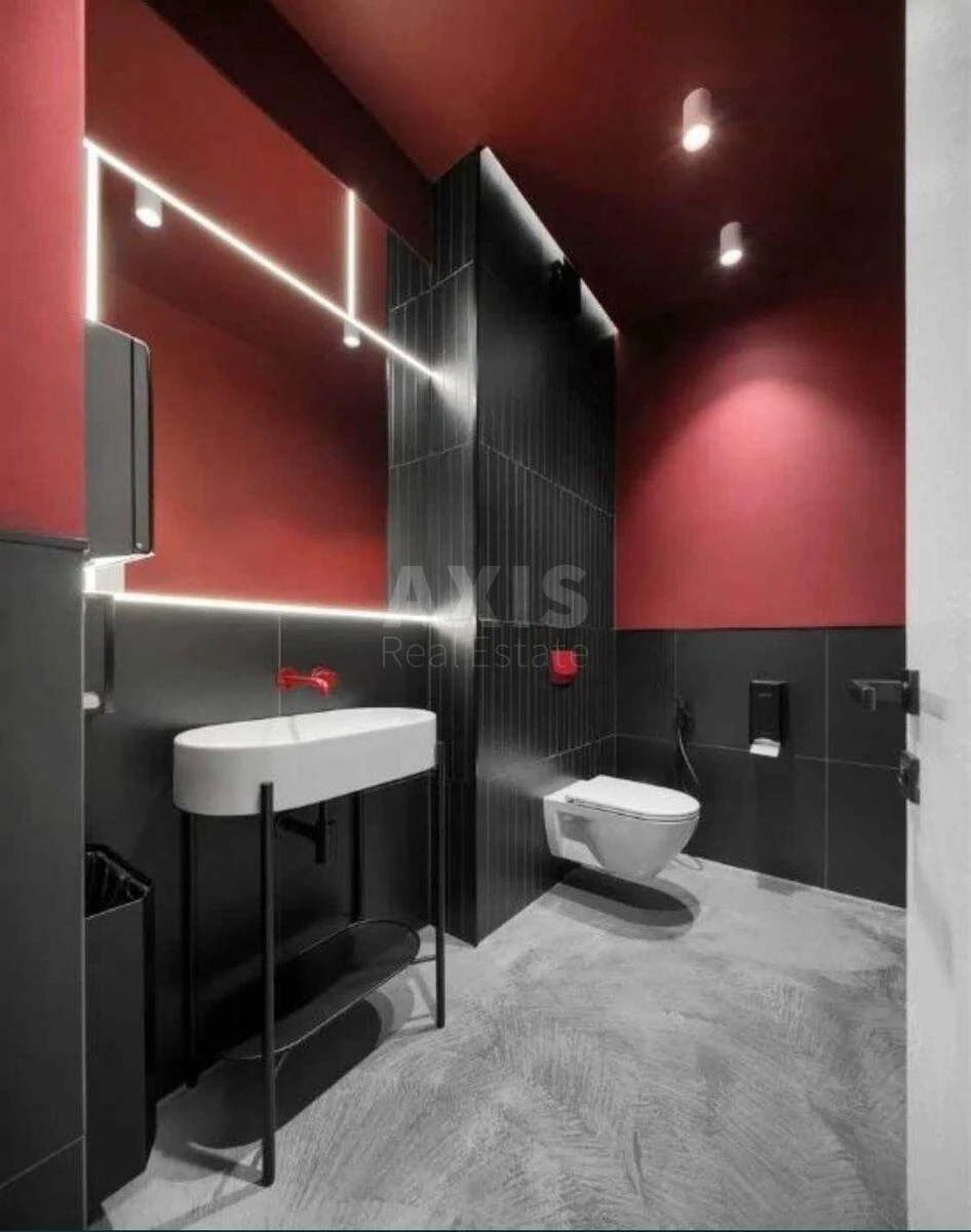 Office uzv. Klovs'kyj 7, 260m27136120