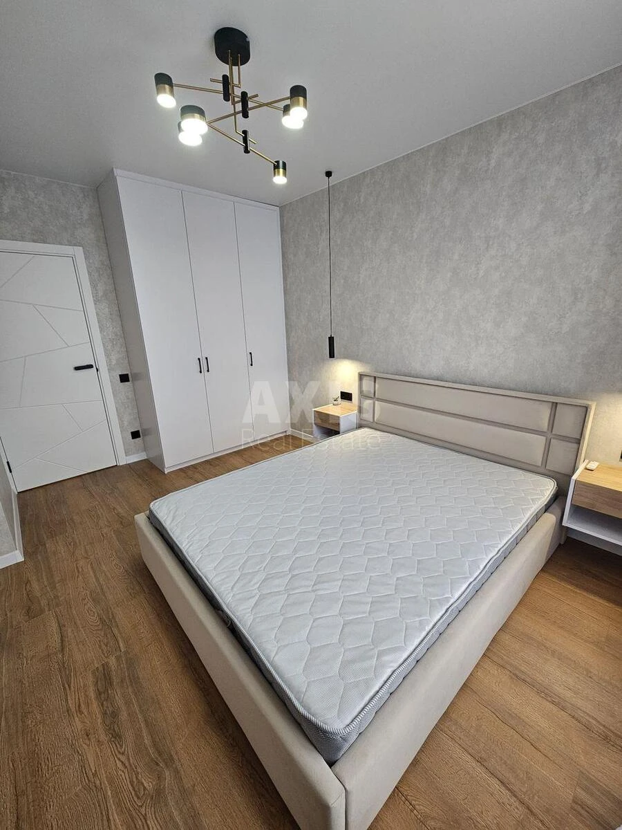 1k apartment vul. Oleksandra Olesja 27А666686