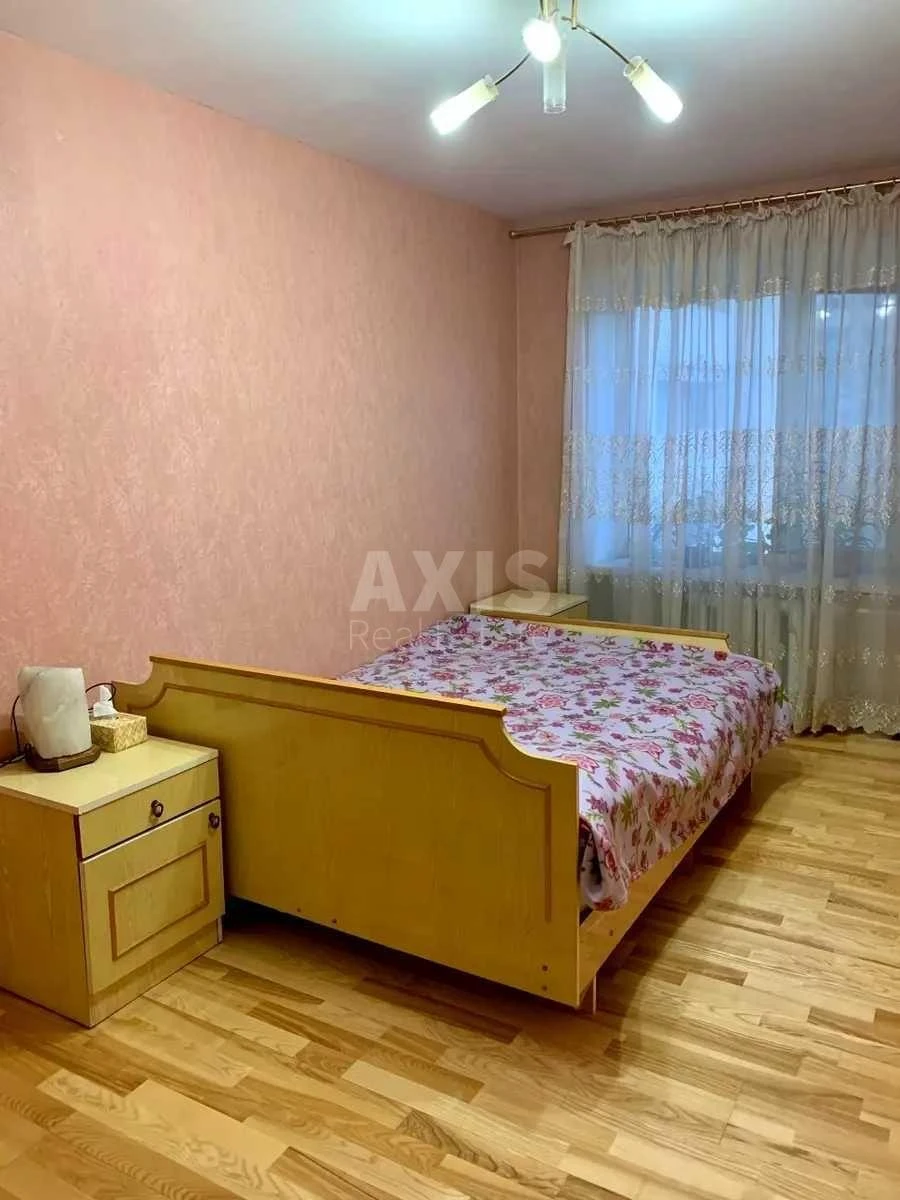 3k apartment vul. Novatoriv 9700541