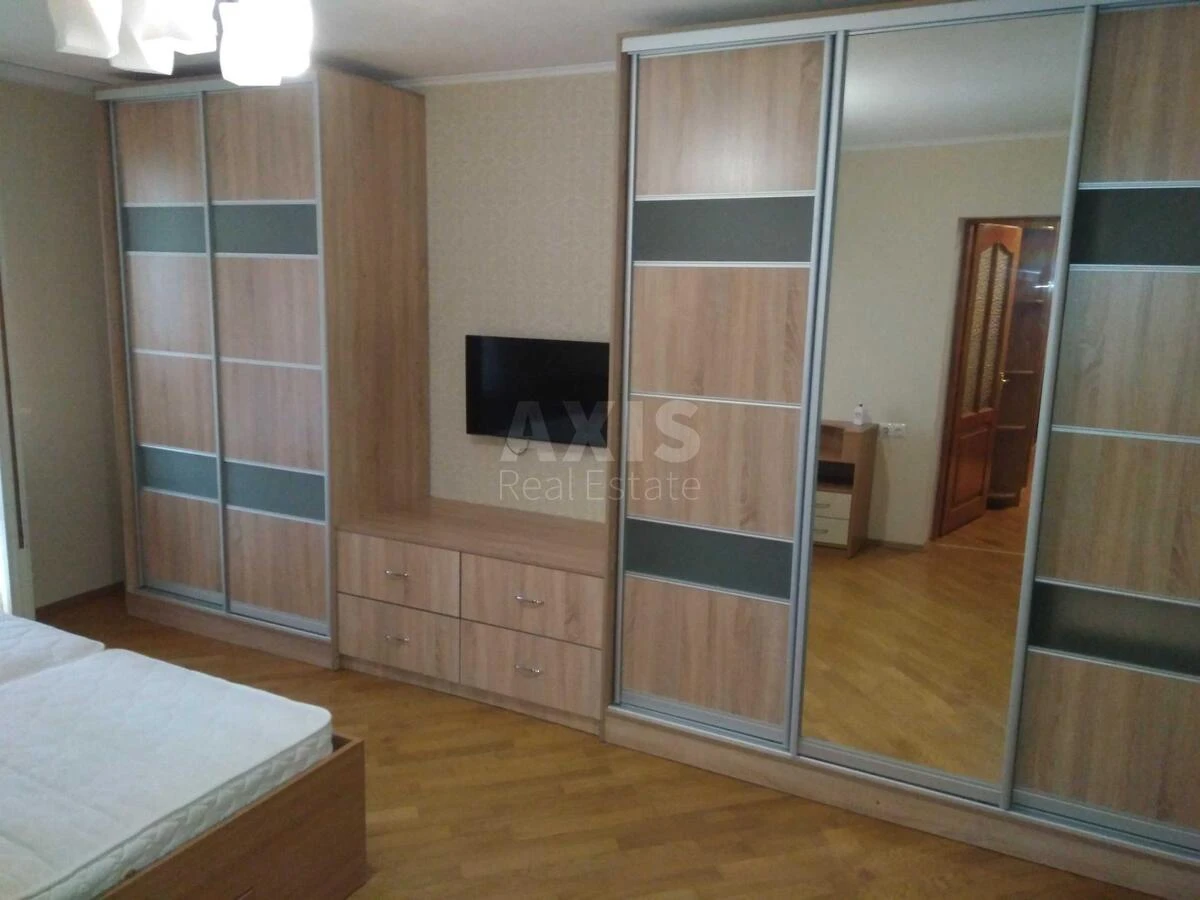 3k apartment pr-t Obolons'kyj 34/1686093