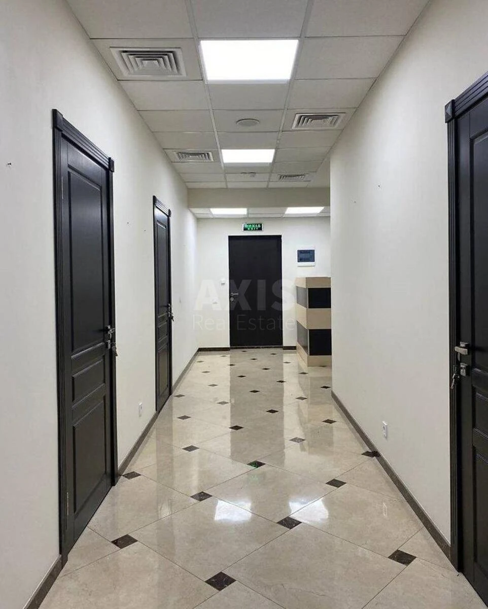 Офис ул. Сечевых Стрельцов 50, 200м26537810