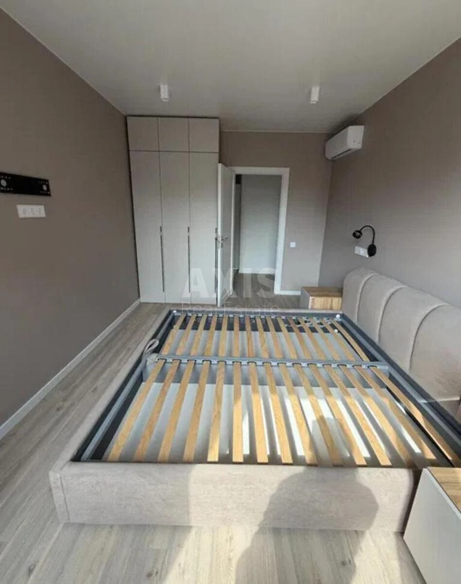 2k apartment vul. Grechka Marshala 40/12670462