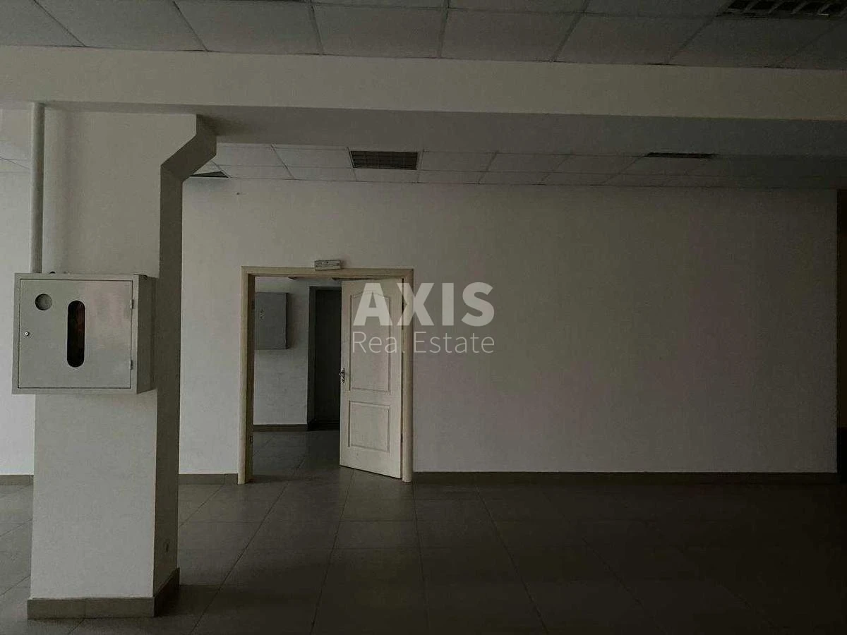 Офис пр-т Бандеры Степана 8, 450м2395704
