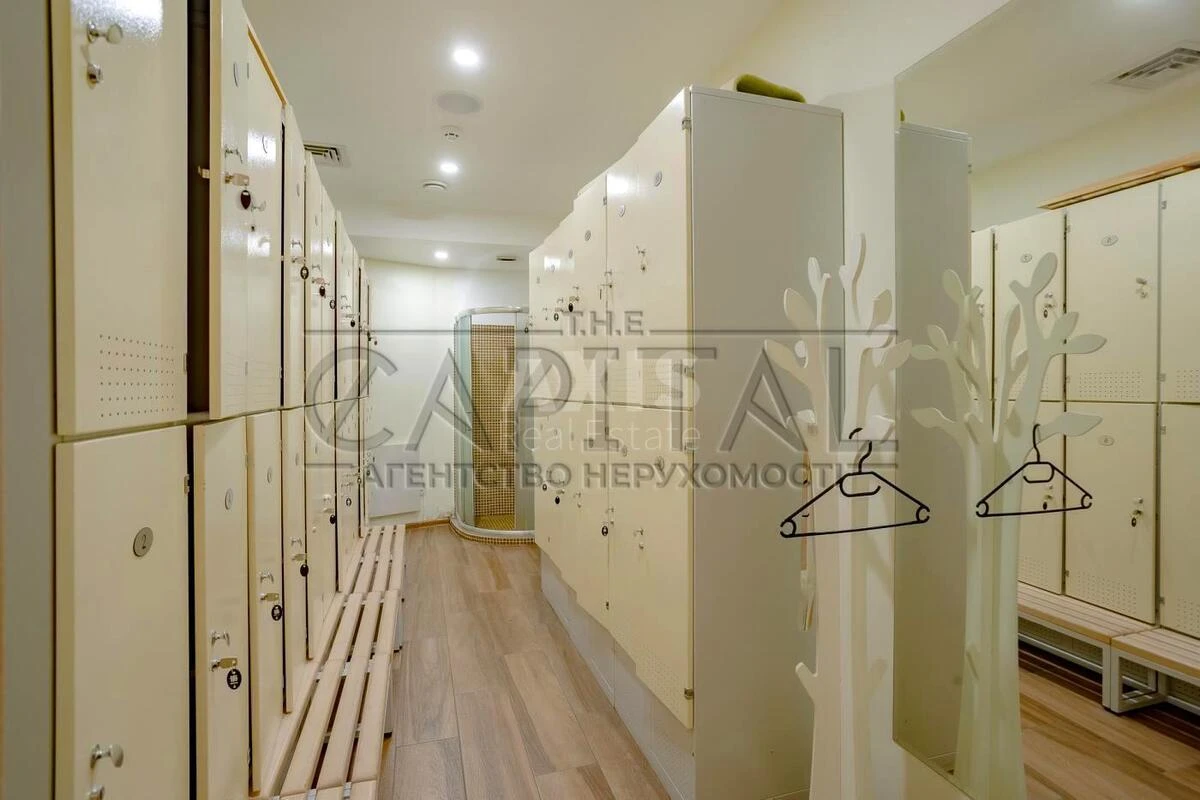 Office vul. Jevgena Konoval'cja 36Д, 258m26575618