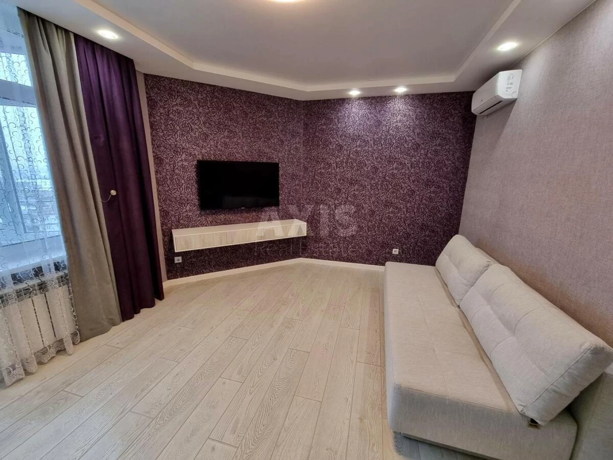 3k apartment vul. Lypkivs'kogo Vasylja Mytropolyta 37Г657717