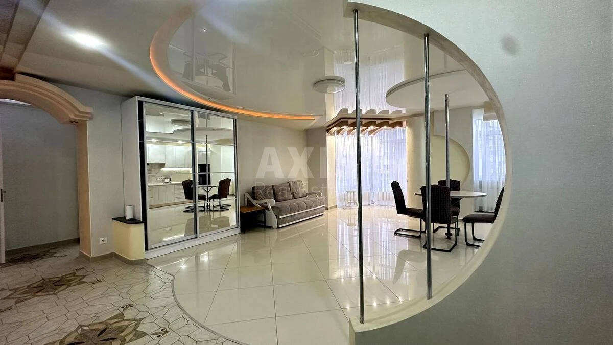 4k apartment vul. Yulia Zdanovska 52/362637