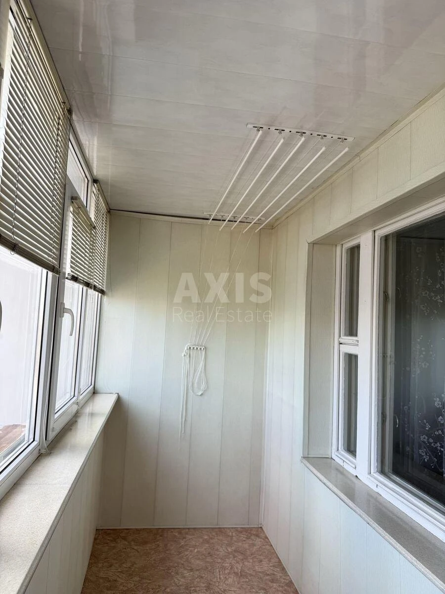 2k apartment vul. Antonovycha 165711019