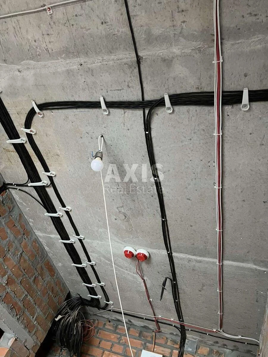 2к квартира ул. Заболотного Академика 1А600638