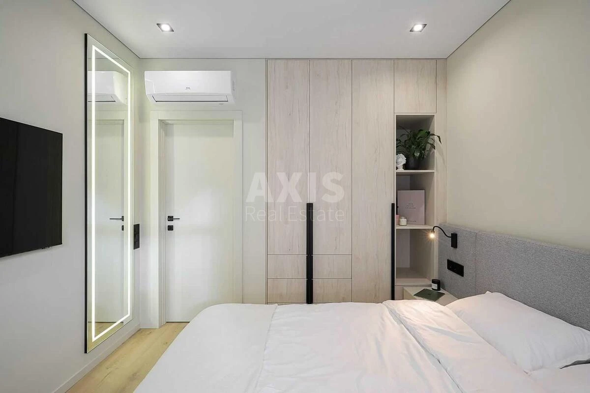 1k apartment vul. Saljutna 2Б7001411
