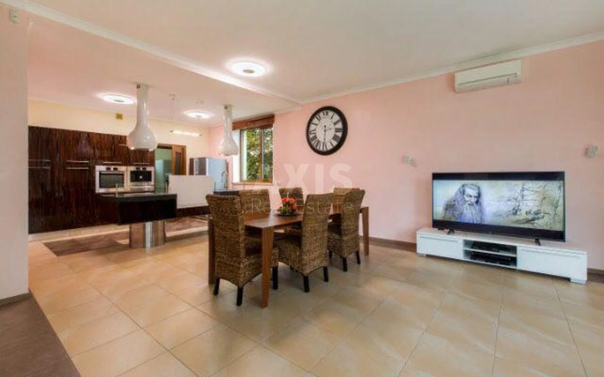 House vul. Sadova 8-a, 320m2, Kyiv city585935