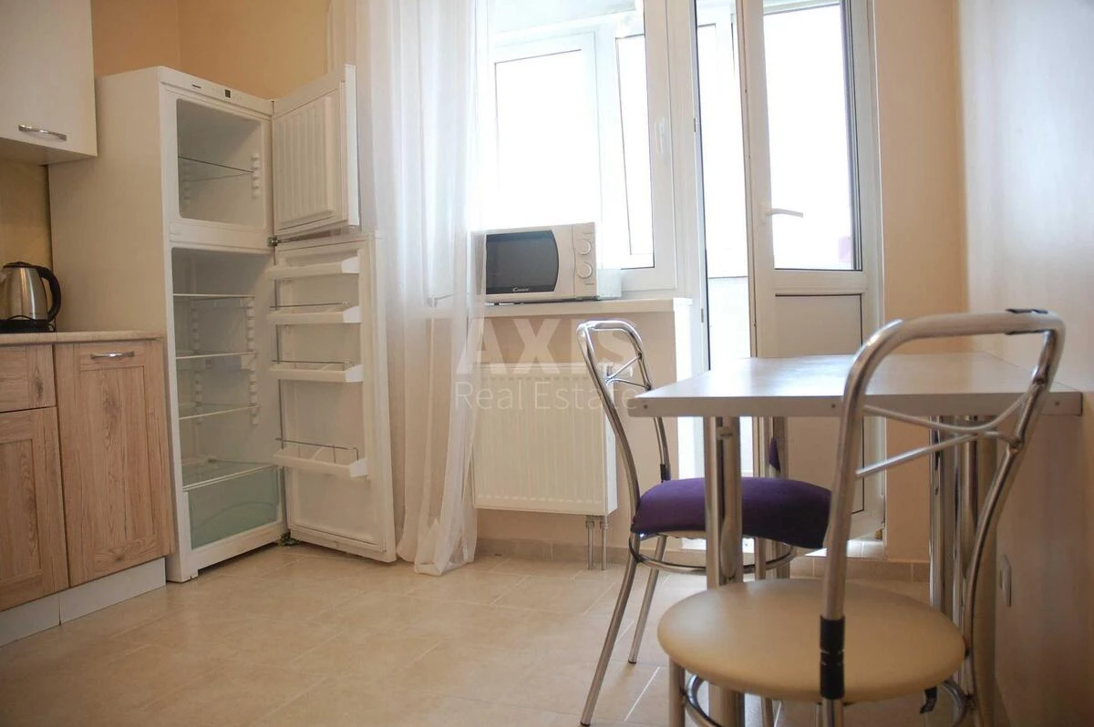 1k apartment vul. Lebedjeva Mykoly 14654811