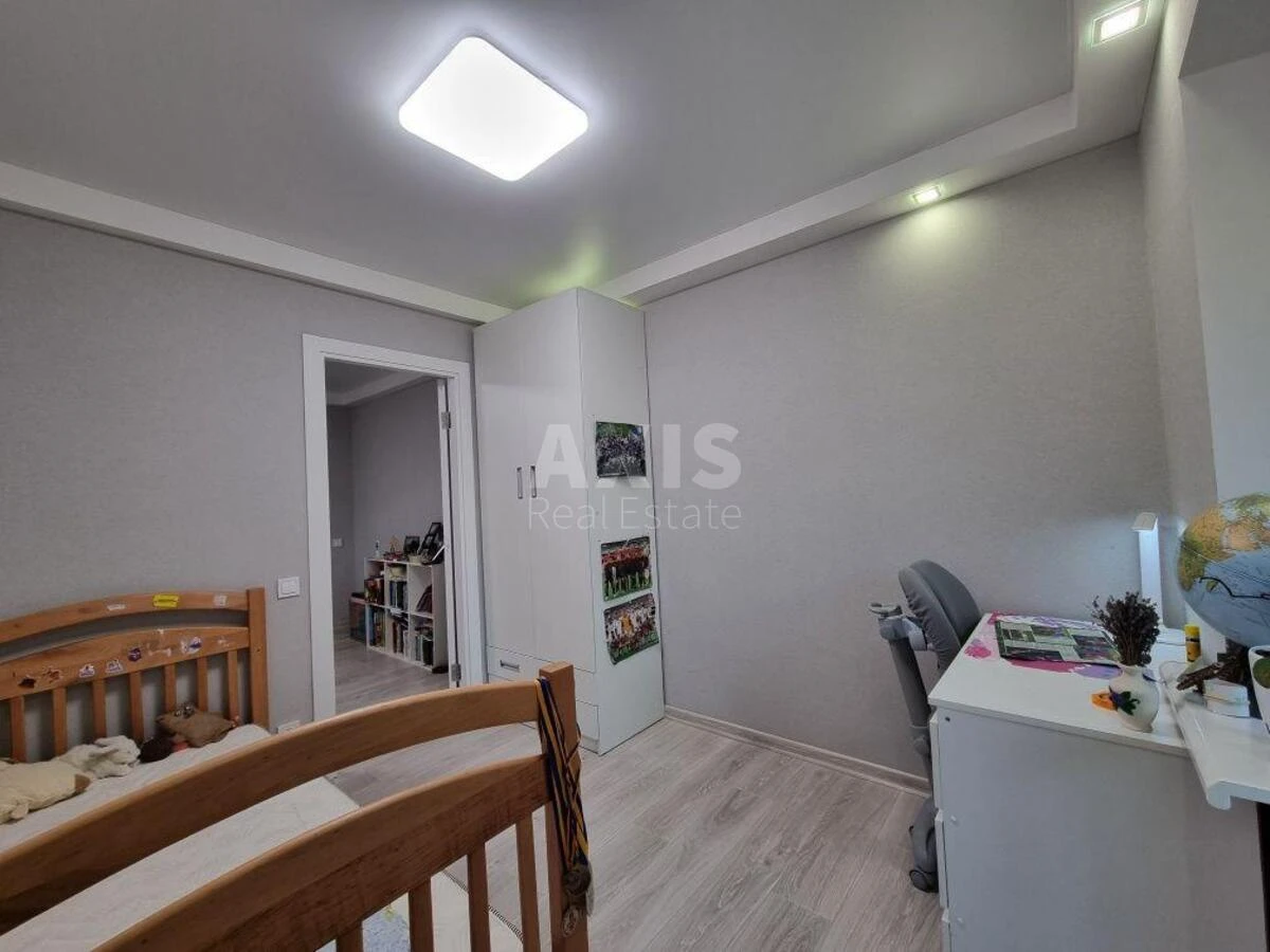 4k apartment vul. Ronalda Reyhana 20706643