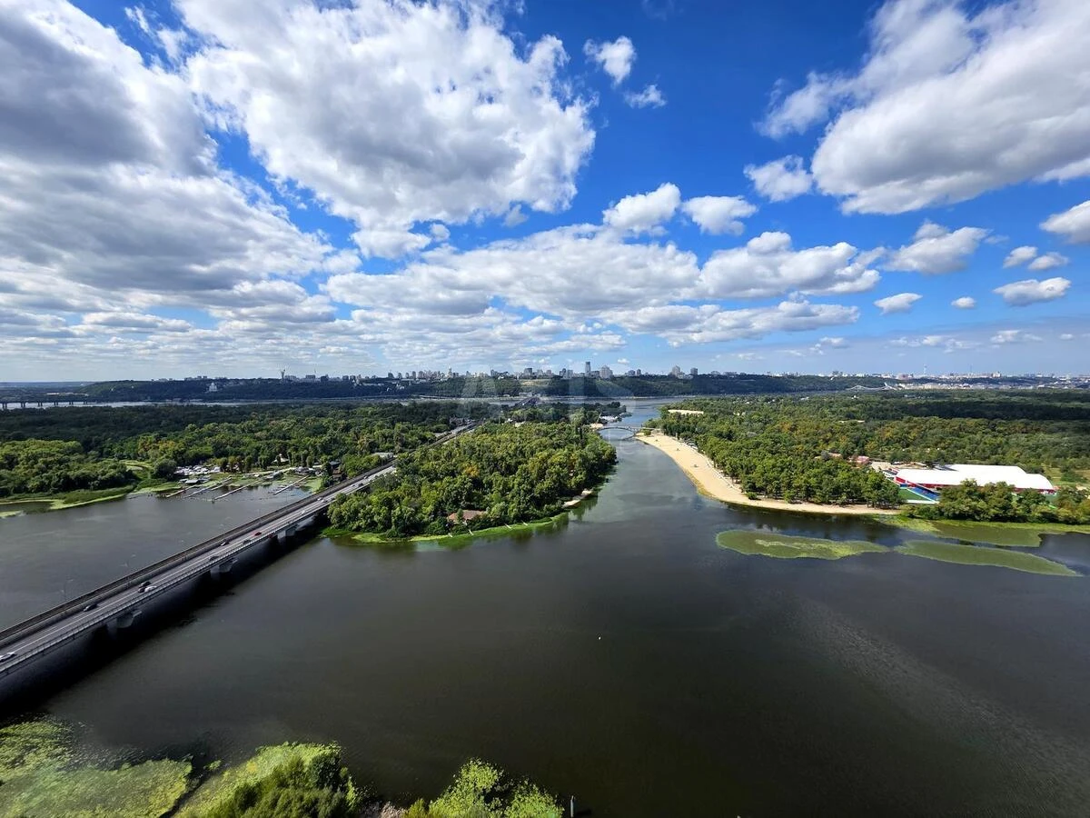 5k apartment vul. Mykil's'ko-Slobids'ka 3Б6888613