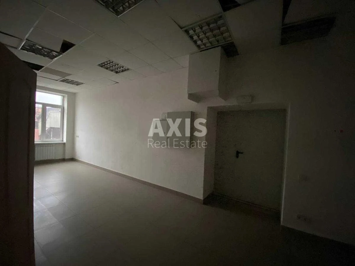 Офис пр-т Бандеры Степана 8, 450м2395705