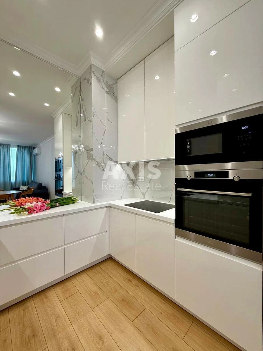 2k apartment pr-t Berestejskij Forty-two A666351